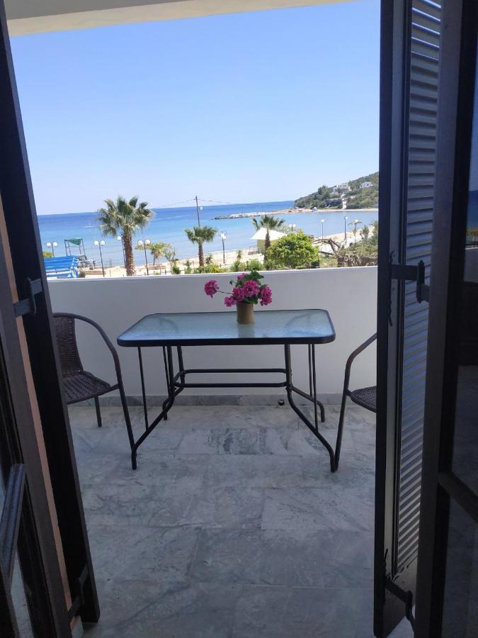 Παραθαλασσια Στουντιο Μιχαλιας Sea View Studio Michalias Agia Marina  Eksteriør billede